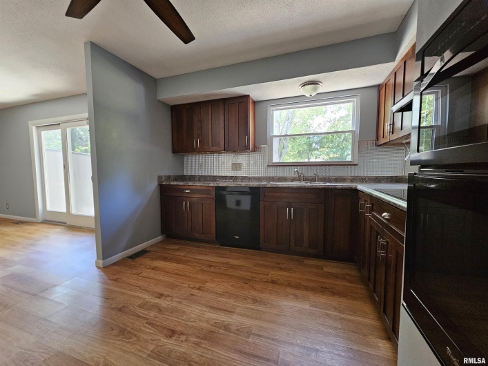 110 Lark Lane, Carbondale, Illinois 62901, 3 Bedrooms Bedrooms, 0 ,2 BathroomsBathrooms,Residential,For Sale,Lark,0,RMAEB459724