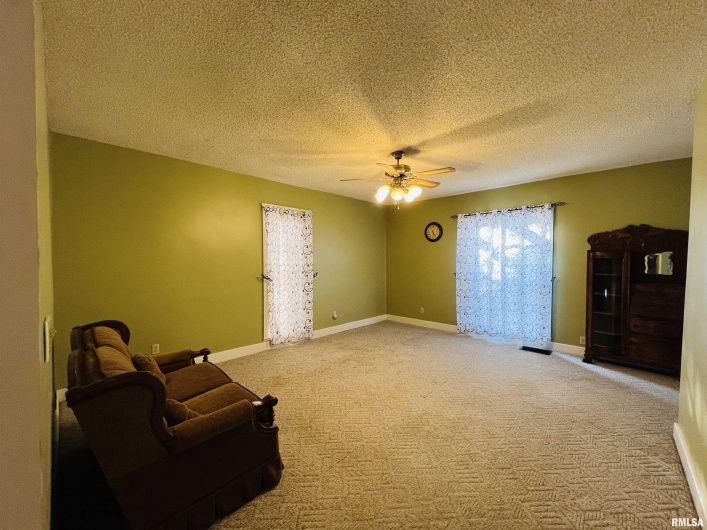 208 CALHOUN Street, Equality, Illinois 62934, 3 Bedrooms Bedrooms, 0 ,2 BathroomsBathrooms,Residential,For Sale,CALHOUN,0,RMAEB459735
