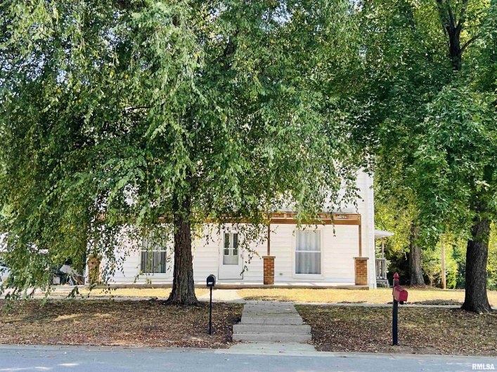 208 CALHOUN Street, Equality, Illinois 62934, 3 Bedrooms Bedrooms, 0 ,2 BathroomsBathrooms,Residential,For Sale,CALHOUN,0,RMAEB459735