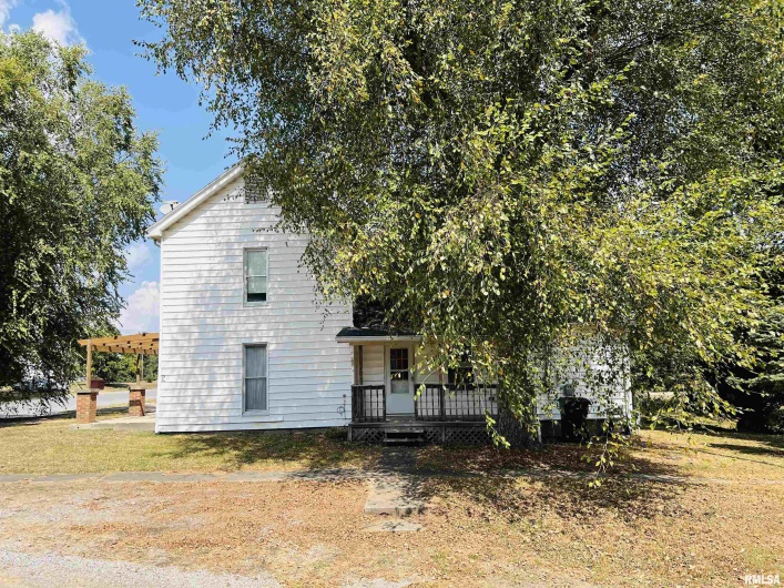 208 CALHOUN Street, Equality, Illinois 62934, 3 Bedrooms Bedrooms, 0 ,2 BathroomsBathrooms,Residential,For Sale,CALHOUN,0,RMAEB459735