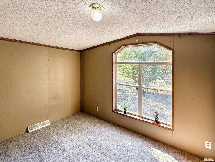 200 MADISON Street, Carterville, Illinois 62918, 3 Bedrooms Bedrooms, 0 ,2 BathroomsBathrooms,Residential,For Sale,MADISON,0,RMAQC4267340