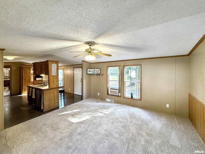 200 MADISON Street, Carterville, Illinois 62918, 3 Bedrooms Bedrooms, 0 ,2 BathroomsBathrooms,Residential,For Sale,MADISON,0,RMAQC4267340