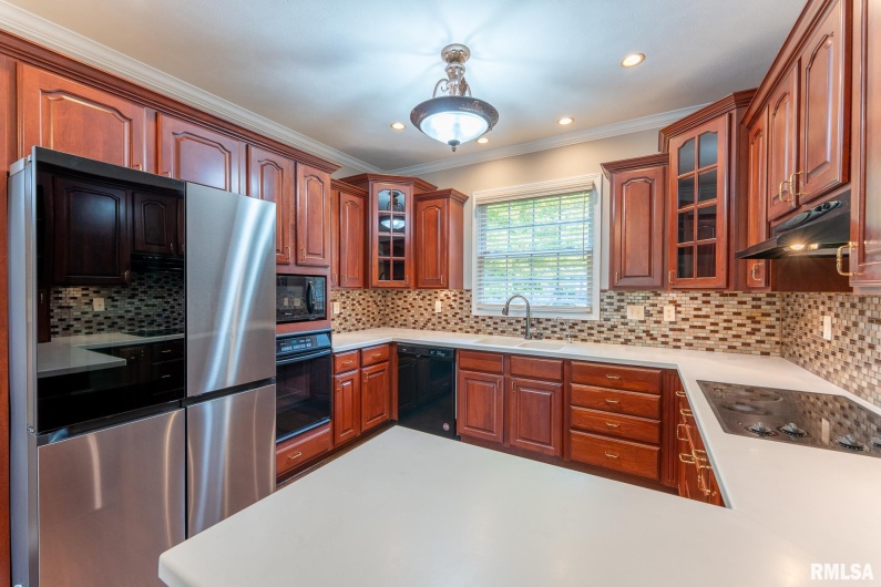 306 ARBOR Drive, Carterville, Illinois 62918, 4 Bedrooms Bedrooms, 0 ,2 BathroomsBathrooms,Residential,For Sale,ARBOR,0,RMAEB459720