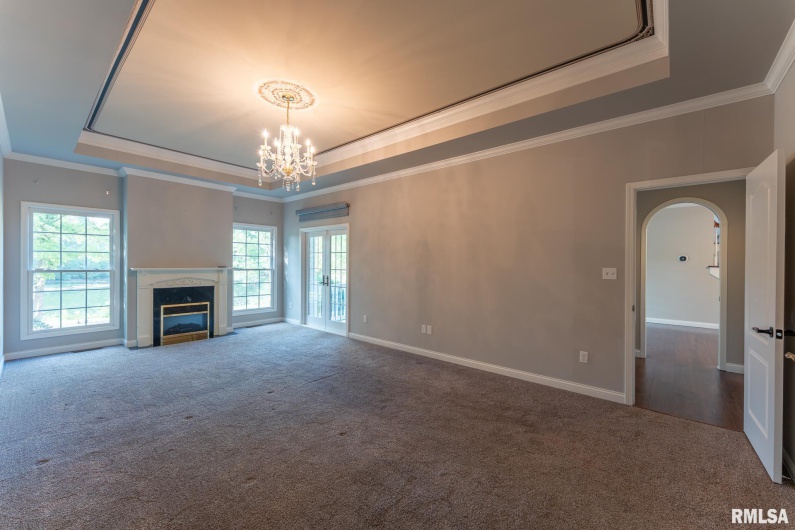 306 ARBOR Drive, Carterville, Illinois 62918, 4 Bedrooms Bedrooms, 0 ,2 BathroomsBathrooms,Residential,For Sale,ARBOR,0,RMAEB459720