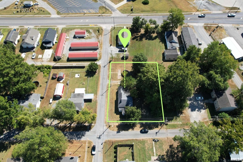 1020 16TH Street, Herrin, Illinois 62948, 2 Bedrooms Bedrooms, 0 ,1 BathroomBathrooms,Residential,For Sale,16TH,0,RMAEB459722