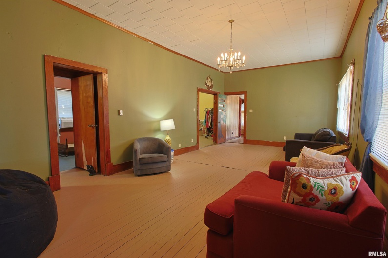 1020 16TH Street, Herrin, Illinois 62948, 2 Bedrooms Bedrooms, 0 ,1 BathroomBathrooms,Residential,For Sale,16TH,0,RMAEB459722