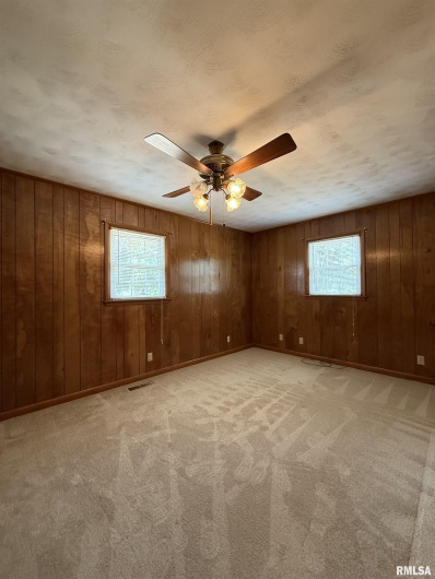 120 Southwest Drive, Harrisburg, Illinois 62946, 3 Bedrooms Bedrooms, 0 ,2 BathroomsBathrooms,Residential,For Sale,Southwest,0,RMAEB459738