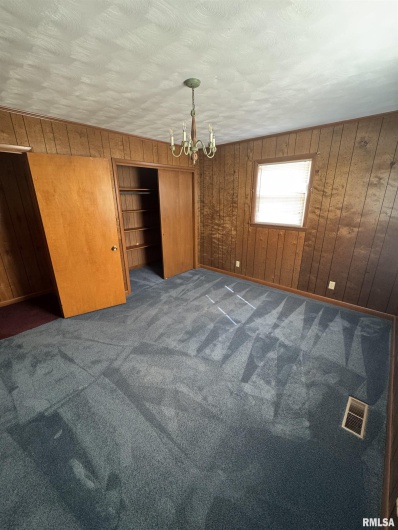 120 Southwest Drive, Harrisburg, Illinois 62946, 3 Bedrooms Bedrooms, 0 ,2 BathroomsBathrooms,Residential,For Sale,Southwest,0,RMAEB459738