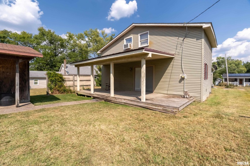 414 HUBBARD Avenue, Goreville, Illinois 62939, 3 Bedrooms Bedrooms, 0 ,1 BathroomBathrooms,Residential,For Sale,HUBBARD,0,RMAQC4267374