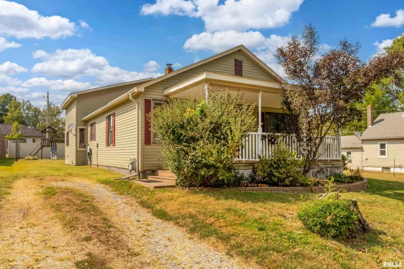 414 HUBBARD Avenue, Goreville, Illinois 62939, 3 Bedrooms Bedrooms, 0 ,1 BathroomBathrooms,Residential,For Sale,HUBBARD,0,RMAQC4267374