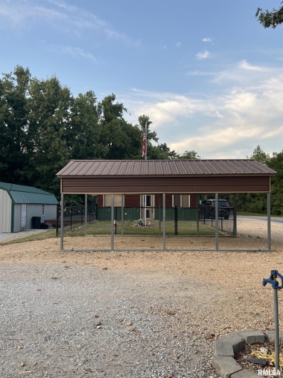 5435 HICKORY RIDGE Road, Pomona, Illinois 62975, 2 Bedrooms Bedrooms, 0 ,3 BathroomsBathrooms,Land,For Sale,HICKORY RIDGE,0,RMAEB459750