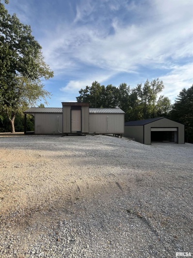 5435 HICKORY RIDGE Road, Pomona, Illinois 62975, 2 Bedrooms Bedrooms, 0 ,3 BathroomsBathrooms,Land,For Sale,HICKORY RIDGE,0,RMAEB459750