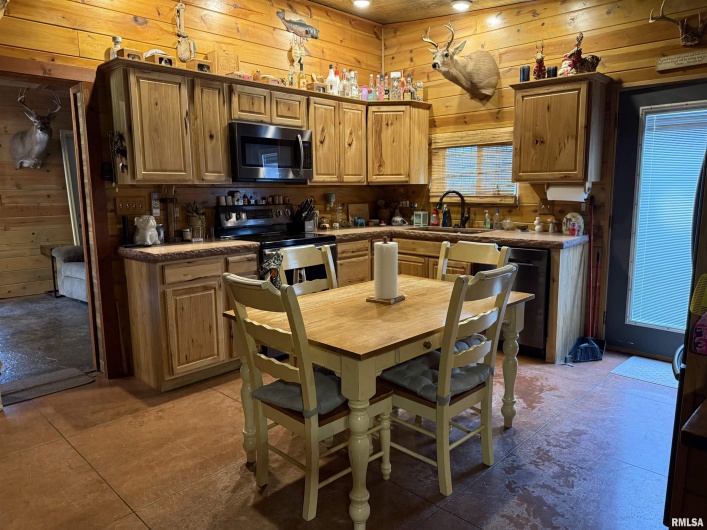 5435 HICKORY RIDGE Road, Pomona, Illinois 62975, 2 Bedrooms Bedrooms, 0 ,3 BathroomsBathrooms,Land,For Sale,HICKORY RIDGE,0,RMAEB459750