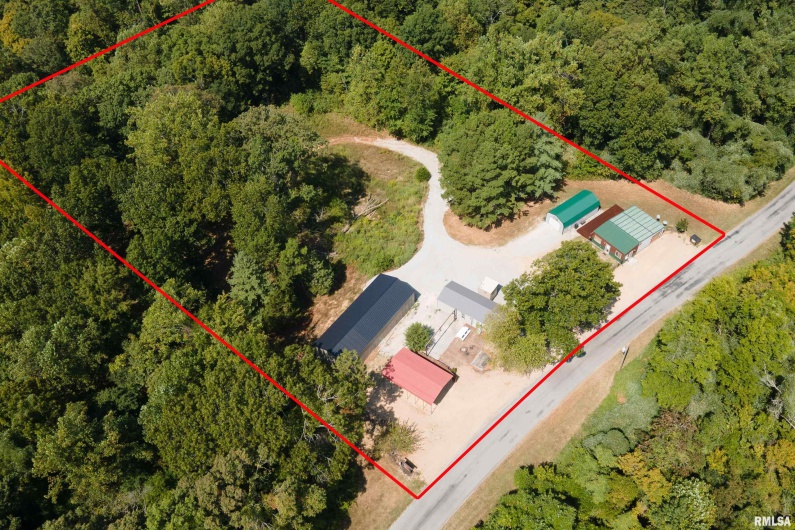 5435 HICKORY RIDGE Road, Pomona, Illinois 62975, 2 Bedrooms Bedrooms, 0 ,3 BathroomsBathrooms,Residential,For Sale,HICKORY RIDGE,0,RMAEB459748
