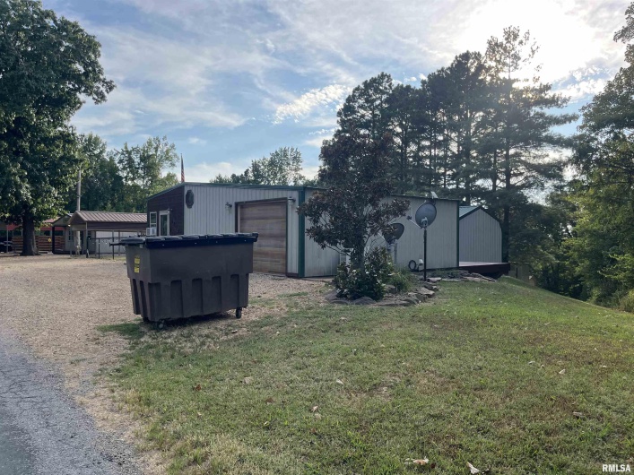 5435 HICKORY RIDGE Road, Pomona, Illinois 62975, 2 Bedrooms Bedrooms, 0 ,3 BathroomsBathrooms,Residential,For Sale,HICKORY RIDGE,0,RMAEB459748