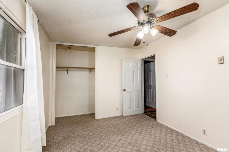 14141 Jeffery Mine Road, Johnston City, Illinois 62951, 3 Bedrooms Bedrooms, 0 ,1 BathroomBathrooms,Residential,For Sale,Jeffery Mine,0,RMAEB459752