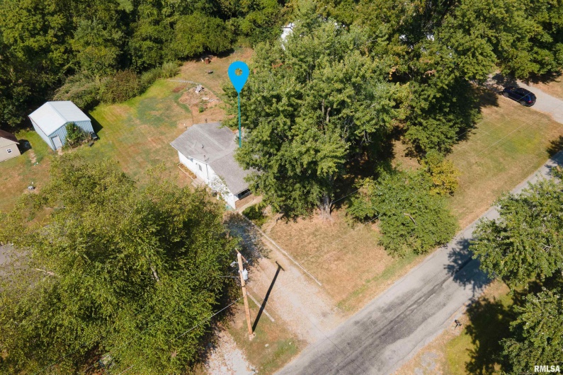 14141 Jeffery Mine Road, Johnston City, Illinois 62951, 3 Bedrooms Bedrooms, 0 ,1 BathroomBathrooms,Residential,For Sale,Jeffery Mine,0,RMAEB459752