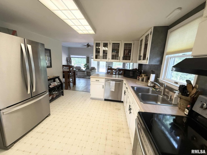6584 GRAND Avenue, Carterville, Illinois 62918, 2 Bedrooms Bedrooms, 0 ,1 BathroomBathrooms,Residential,For Sale,GRAND,0,RMAQC4267423