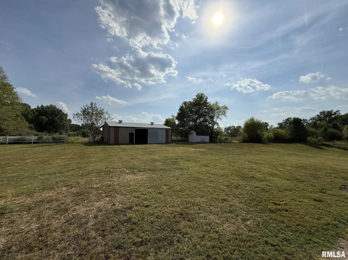 6584 GRAND Avenue, Carterville, Illinois 62918, 2 Bedrooms Bedrooms, 0 ,1 BathroomBathrooms,Residential,For Sale,GRAND,0,RMAQC4267423