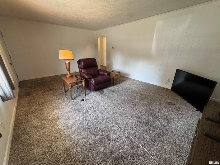 404 CARTER Street, Marion, Illinois 62959, 2 Bedrooms Bedrooms, 0 ,1 BathroomBathrooms,Residential,For Sale,CARTER,0,RMAQC4267428