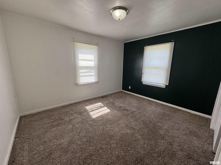 404 CARTER Street, Marion, Illinois 62959, 2 Bedrooms Bedrooms, 0 ,1 BathroomBathrooms,Residential,For Sale,CARTER,0,RMAQC4267428