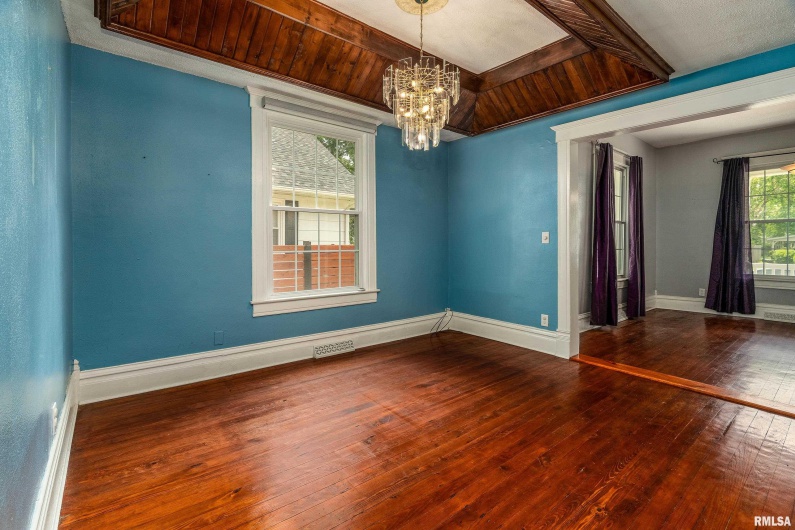 2112 HERBERT Street, Murphysboro, Illinois 62966, 3 Bedrooms Bedrooms, 0 ,1 BathroomBathrooms,Residential,For Sale,HERBERT,0,RMAEB458234