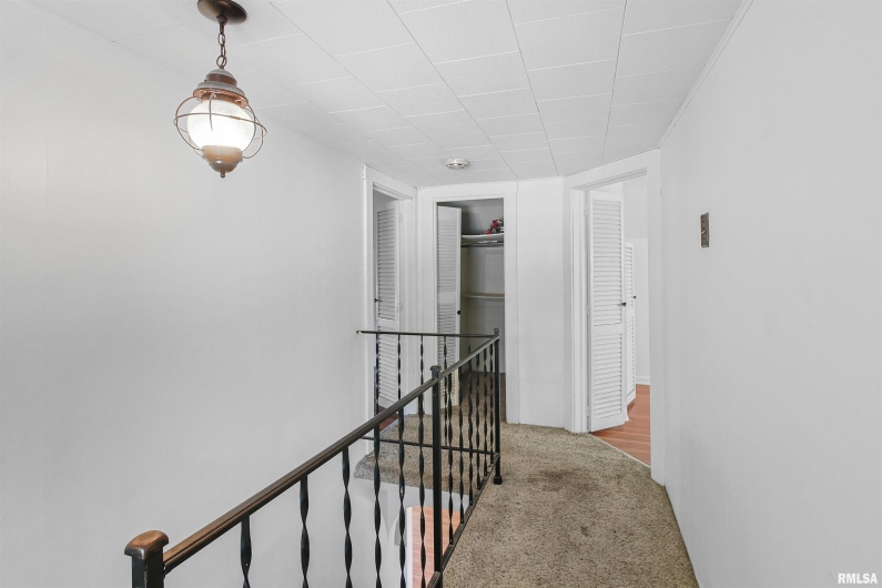 111 GRAND Avenue, Anna, Illinois 62906, 3 Bedrooms Bedrooms, 0 ,2 BathroomsBathrooms,Residential,For Sale,GRAND,0,RMAEB459761