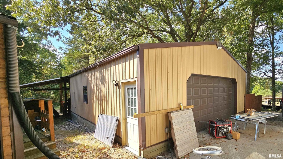 767 IL Route 1 N Highway, Elizabethtown, Illinois 62931, 3 Bedrooms Bedrooms, 0 ,2 BathroomsBathrooms,Residential,For Sale,IL Route 1 N,0,RMAEB459765