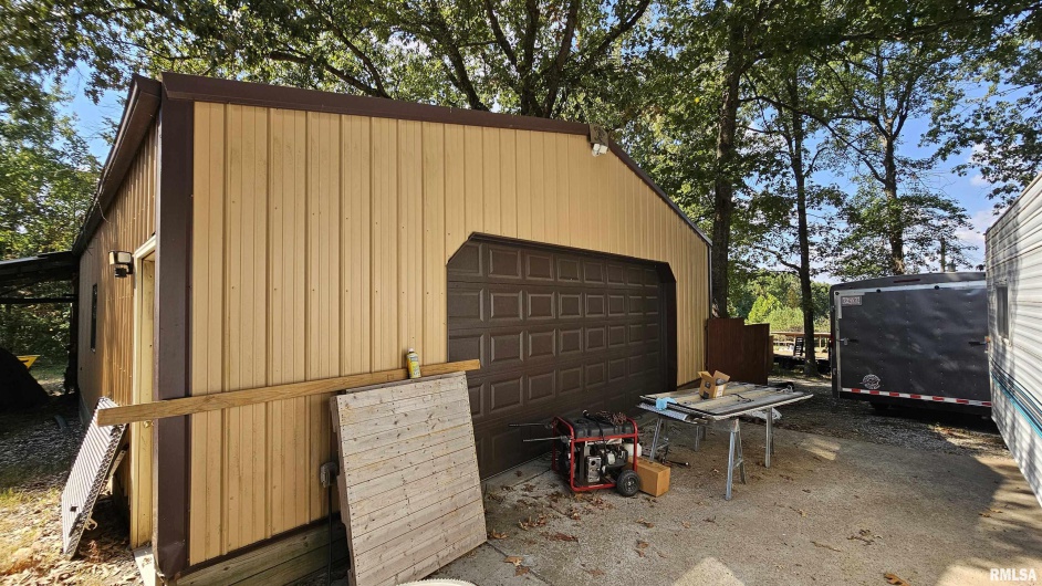 767 IL Route 1 N Highway, Elizabethtown, Illinois 62931, 3 Bedrooms Bedrooms, 0 ,2 BathroomsBathrooms,Residential,For Sale,IL Route 1 N,0,RMAEB459765