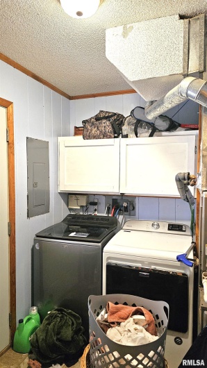 767 IL Route 1 N Highway, Elizabethtown, Illinois 62931, 3 Bedrooms Bedrooms, 0 ,2 BathroomsBathrooms,Residential,For Sale,IL Route 1 N,0,RMAEB459765
