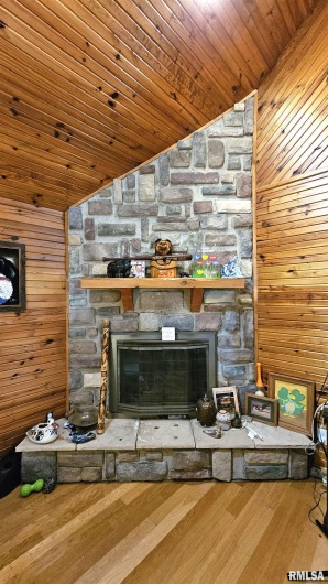 767 IL Route 1 N Highway, Elizabethtown, Illinois 62931, 3 Bedrooms Bedrooms, 0 ,2 BathroomsBathrooms,Residential,For Sale,IL Route 1 N,0,RMAEB459765