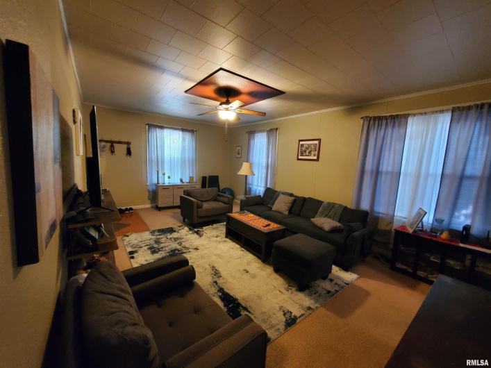 504 ALMOND Street, Carbondale, Illinois 62901, 3 Bedrooms Bedrooms, 0 ,1 BathroomBathrooms,Residential,For Sale,ALMOND,0,RMAEB458463