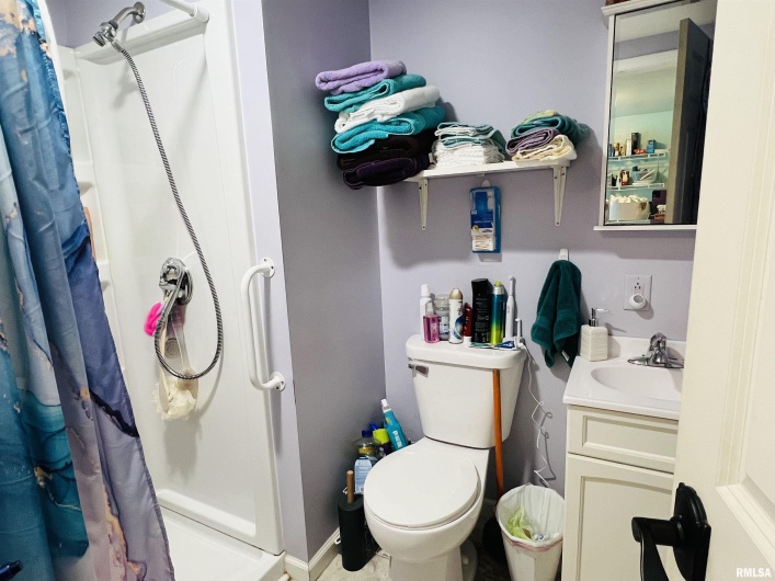 720 MILL Street, Carrier Mills, Illinois 62917, 1 Bedroom Bedrooms, 0 ,1 BathroomBathrooms,Residential,For Sale,MILL,0,RMAEB459773