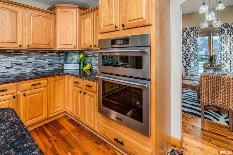 2200 BRENTWOOD Drive, Marion, Illinois 62959, 4 Bedrooms Bedrooms, 0 ,2 BathroomsBathrooms,Residential,For Sale,BRENTWOOD,0,RMAEB459774