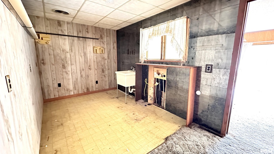 135 Tatia Drive, Goreville, Illinois 62896, 6 Bedrooms Bedrooms, 0 ,2 BathroomsBathrooms,Residential,For Sale,Tatia,0,RMAEB459776