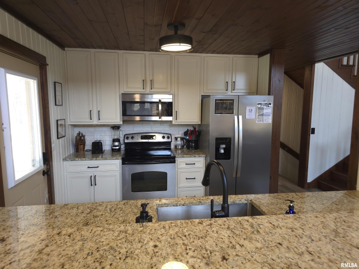 3477 Sneed Road, Carbondale, Illinois 62901, 3 Bedrooms Bedrooms, 0 ,3 BathroomsBathrooms,Residential,For Sale,Sneed,0,RMAQC4267501
