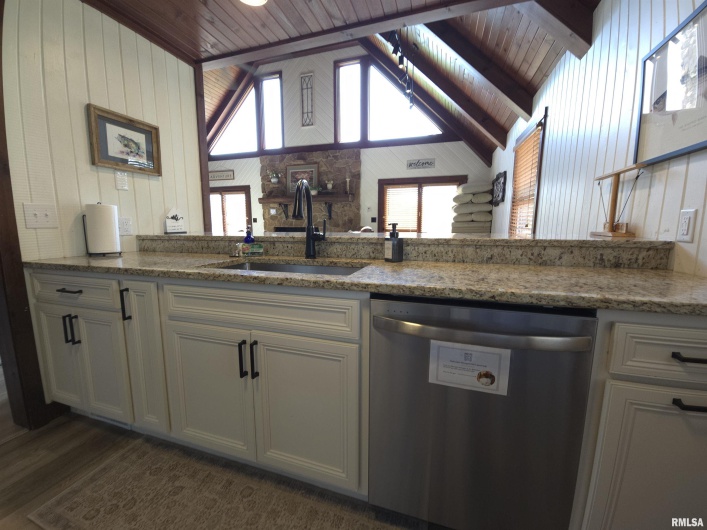 3477 Sneed Road, Carbondale, Illinois 62901, 3 Bedrooms Bedrooms, 0 ,3 BathroomsBathrooms,Residential,For Sale,Sneed,0,RMAQC4267501