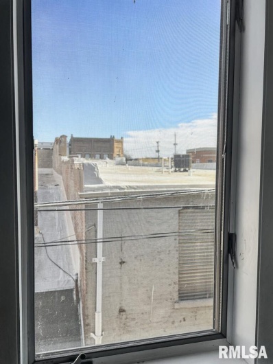 109 MONROE Street, Herrin, Illinois 62948, 0 , 0 ,0,Commercial Lease,For Sale,MONROE,0,RMAQC4267528