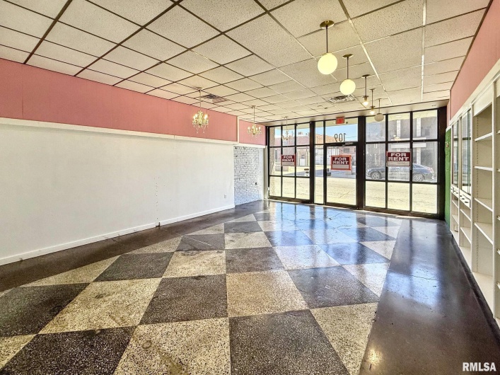 109 MONROE Street, Herrin, Illinois 62948, 0 , 0 ,0,Commercial Lease,For Sale,MONROE,0,RMAQC4267528