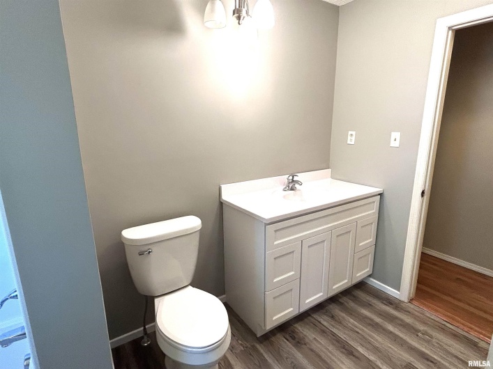 744 CARDINAL Road, Carbondale, Illinois 62901, 3 Bedrooms Bedrooms, 0 ,1 BathroomBathrooms,Residential,For Sale,CARDINAL,0,RMAEB459787