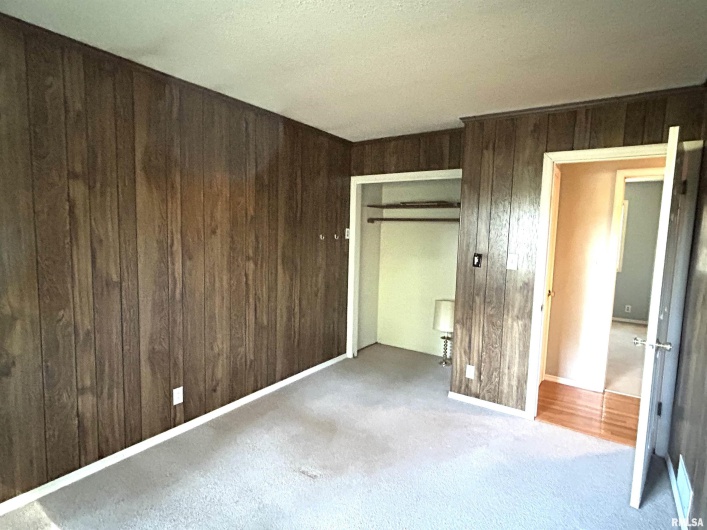 744 CARDINAL Road, Carbondale, Illinois 62901, 3 Bedrooms Bedrooms, 0 ,1 BathroomBathrooms,Residential,For Sale,CARDINAL,0,RMAEB459787