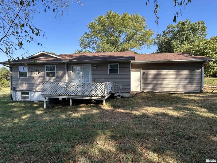 744 CARDINAL Road, Carbondale, Illinois 62901, 3 Bedrooms Bedrooms, 0 ,1 BathroomBathrooms,Residential,For Sale,CARDINAL,0,RMAEB459787