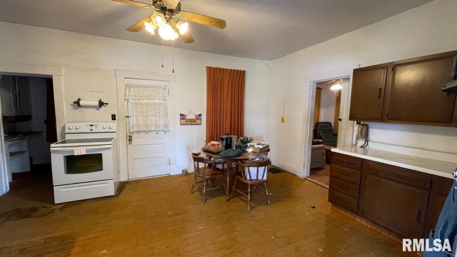 11301 Crystal Springs Road, Sparta, Illinois 62286, 3 Bedrooms Bedrooms, 0 ,1 BathroomBathrooms,Residential,For Sale,Crystal Springs,0,RMAEB459789