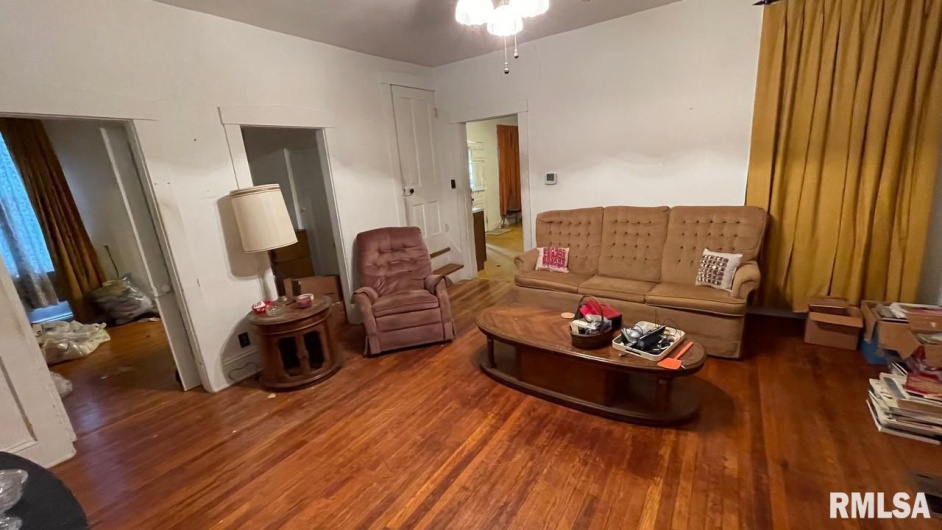 11301 Crystal Springs Road, Sparta, Illinois 62286, 3 Bedrooms Bedrooms, 0 ,1 BathroomBathrooms,Residential,For Sale,Crystal Springs,0,RMAEB459789