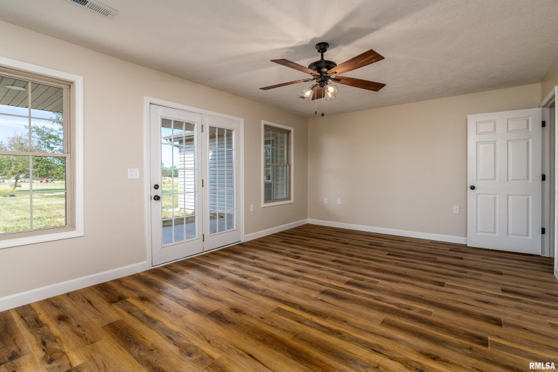 12852 Quarter Horse Road, Marion, Illinois 62959, 3 Bedrooms Bedrooms, 0 ,2 BathroomsBathrooms,Residential,For Sale,Quarter Horse,0,RMAQC4266930