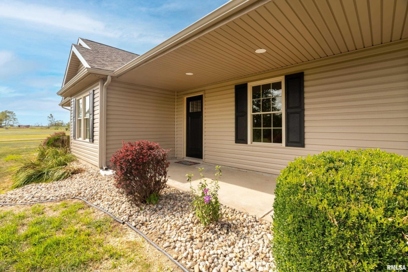 12852 Quarter Horse Road, Marion, Illinois 62959, 3 Bedrooms Bedrooms, 0 ,2 BathroomsBathrooms,Residential,For Sale,Quarter Horse,0,RMAQC4266930