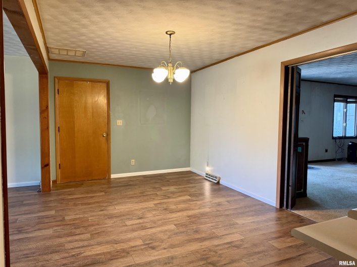 5188 MARKET Road, Marion, Illinois 62959, 3 Bedrooms Bedrooms, 0 ,1 BathroomBathrooms,Residential,For Sale,MARKET,0,RMAEB459797