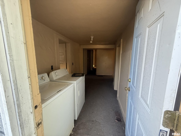 508 COLLEGE Street, Carbondale, Illinois 62901, 0 , 0 ,0,Residential Income,For Sale,COLLEGE,0,RMAEB459805