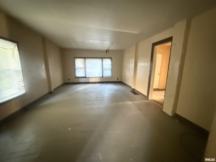 508 COLLEGE Street, Carbondale, Illinois 62901, 0 , 0 ,0,Residential Income,For Sale,COLLEGE,0,RMAEB459805