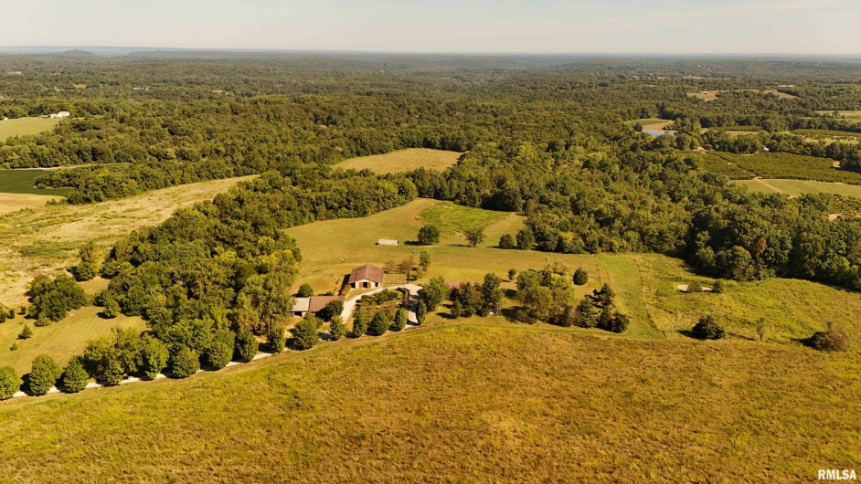 1640 Milligan Hill Road, Alto Pass, Illinois 62905, 4 Bedrooms Bedrooms, 0 ,2 BathroomsBathrooms,Residential,For Sale,Milligan Hill,0,RMAEB459807
